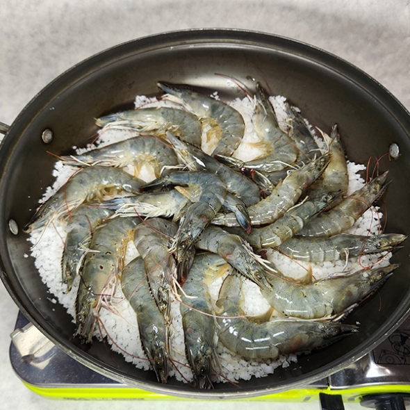 [새우캄스] 흰다리 새우 활새우 1kg 2kg 3kg