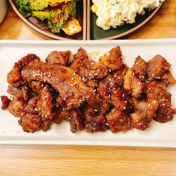 순수한반찬] 비조리(육류 및 밀키트) 반찬 골라담기