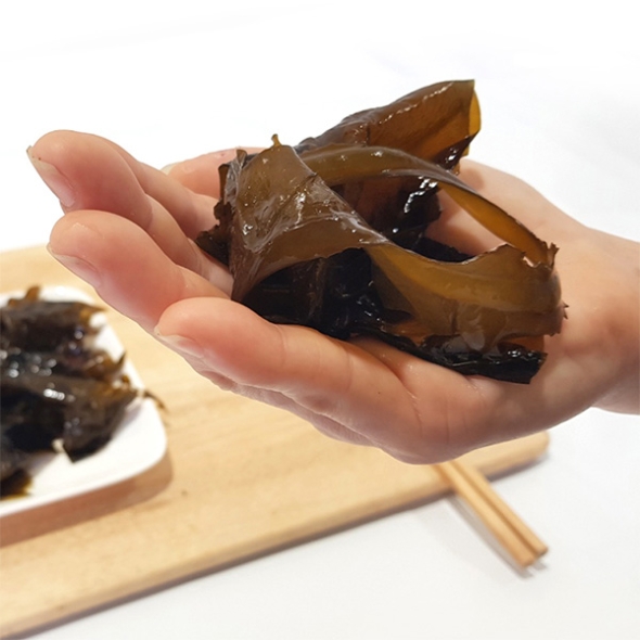 꼬들 꼬들 완전  맛있는  생미역