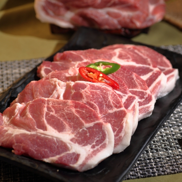 [청년미트] 1+등급 한돈 목살 300g/500g (구이용/수육용/찌개용)