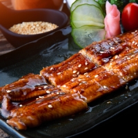 [力] 통영 자연산 바다장어 1kg 손질후 800g 국내산 붕장어 아나고