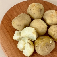 쫀득쫀득 정말 맛있는 설봉감자