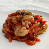 [깐굴브팜] 고품질 통영 생굴 깐굴 1kg 2kg 3kg 중굴 위주 얼음 포장